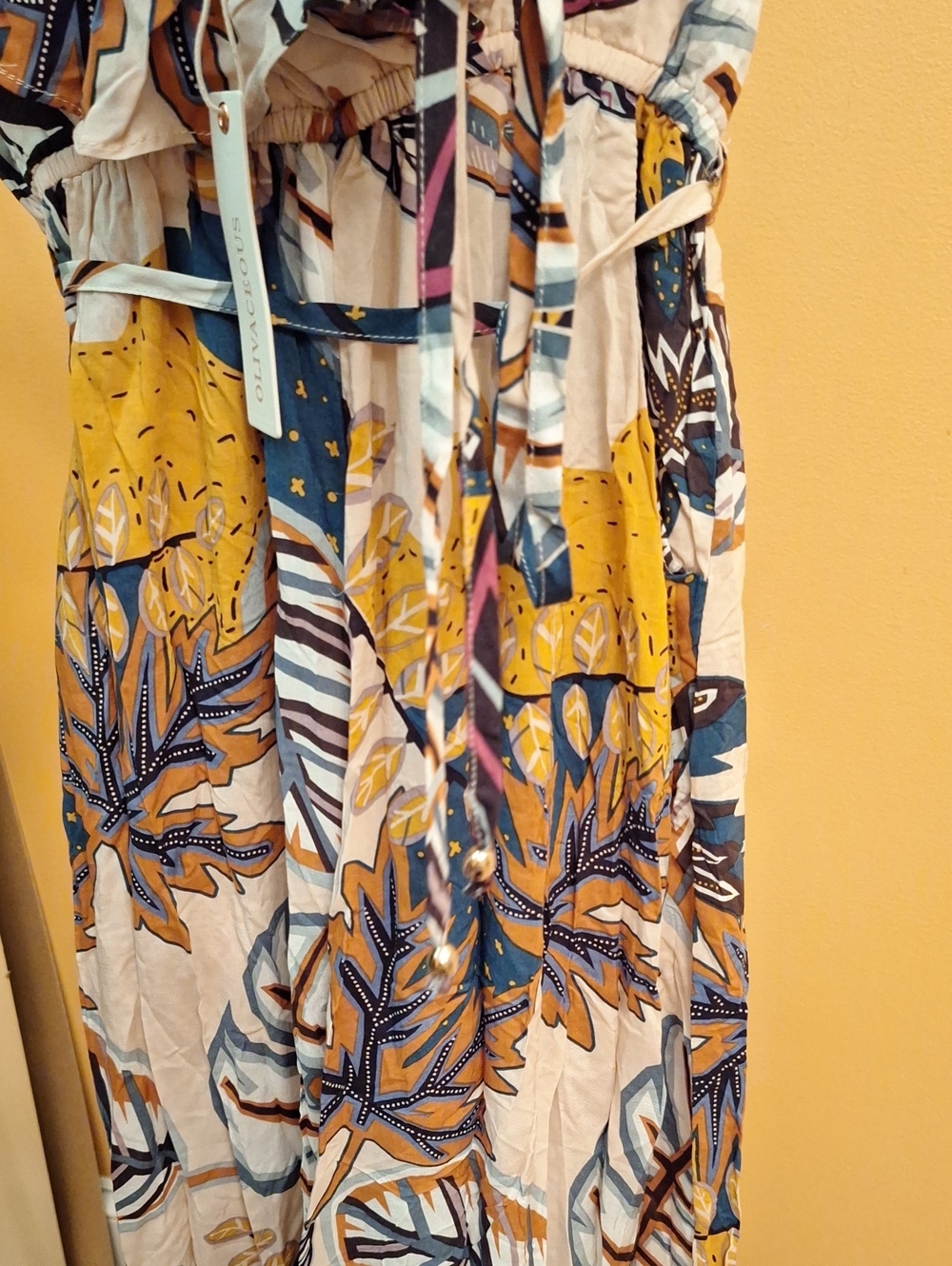 Olivaceous Floral Ruffle Jumpsuit Sz Small - Picture 6 of 7